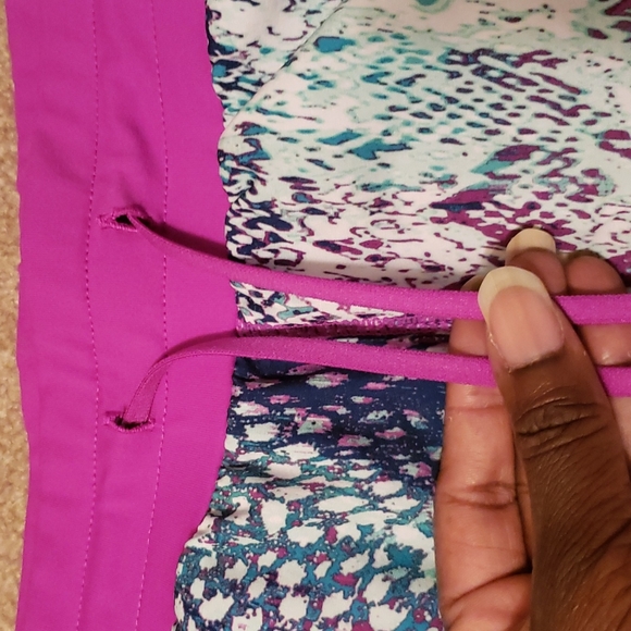 Fabletics Women's Suva Run Shorts II - Picture 6 of 12